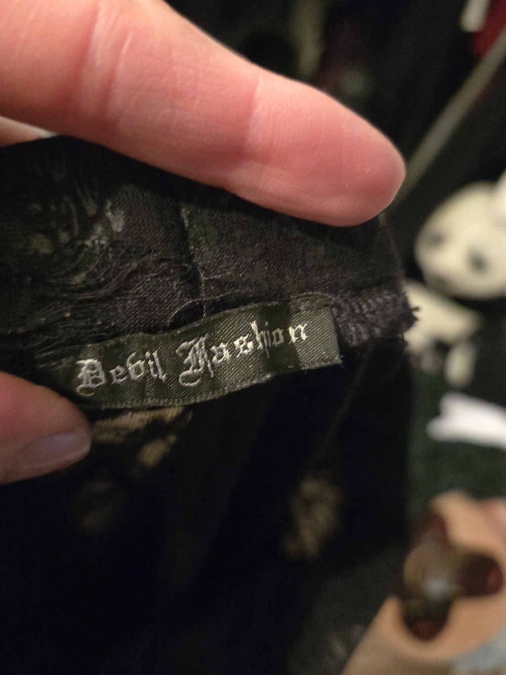 Devil Fashion Vampire Freaks Distressed Leggings - Picture 8 of 8